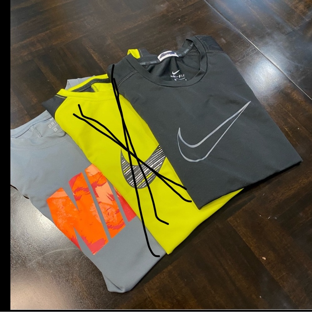2-Piece Bundle Nike Kids Graphic T-Shirts - Black, Gray Size L